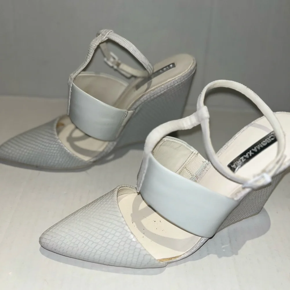 BCBG Maxazria Shoes